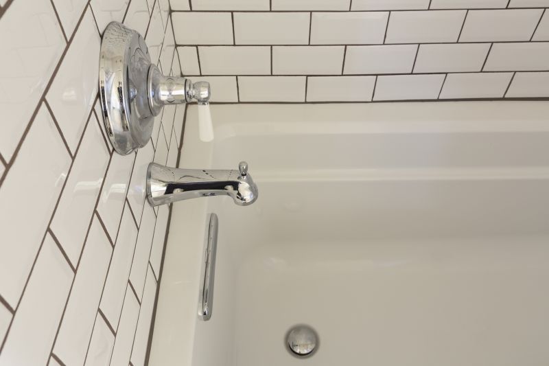 Best Bathtub Refinishing Contractors in Westerville, OH